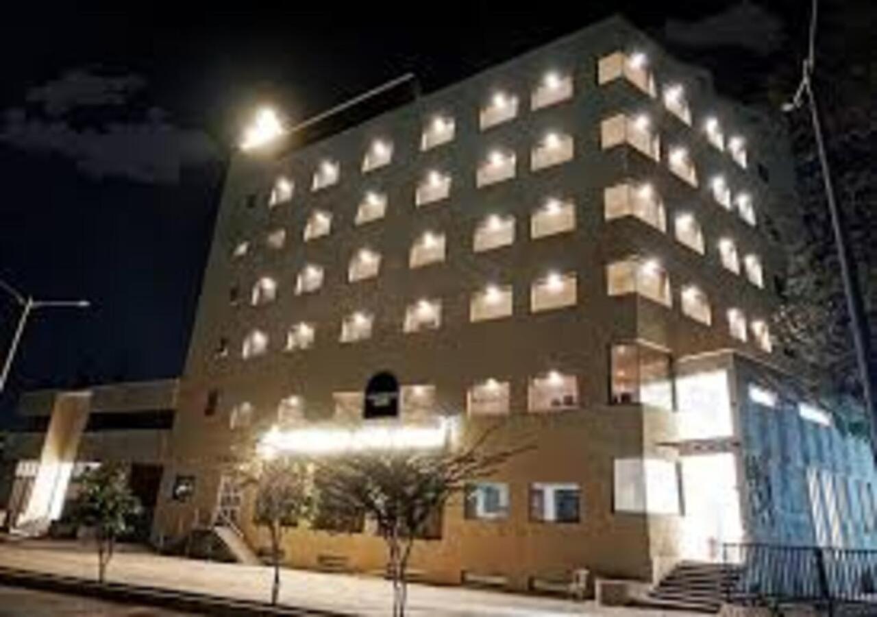 L P Regency, Pune Exterior photo