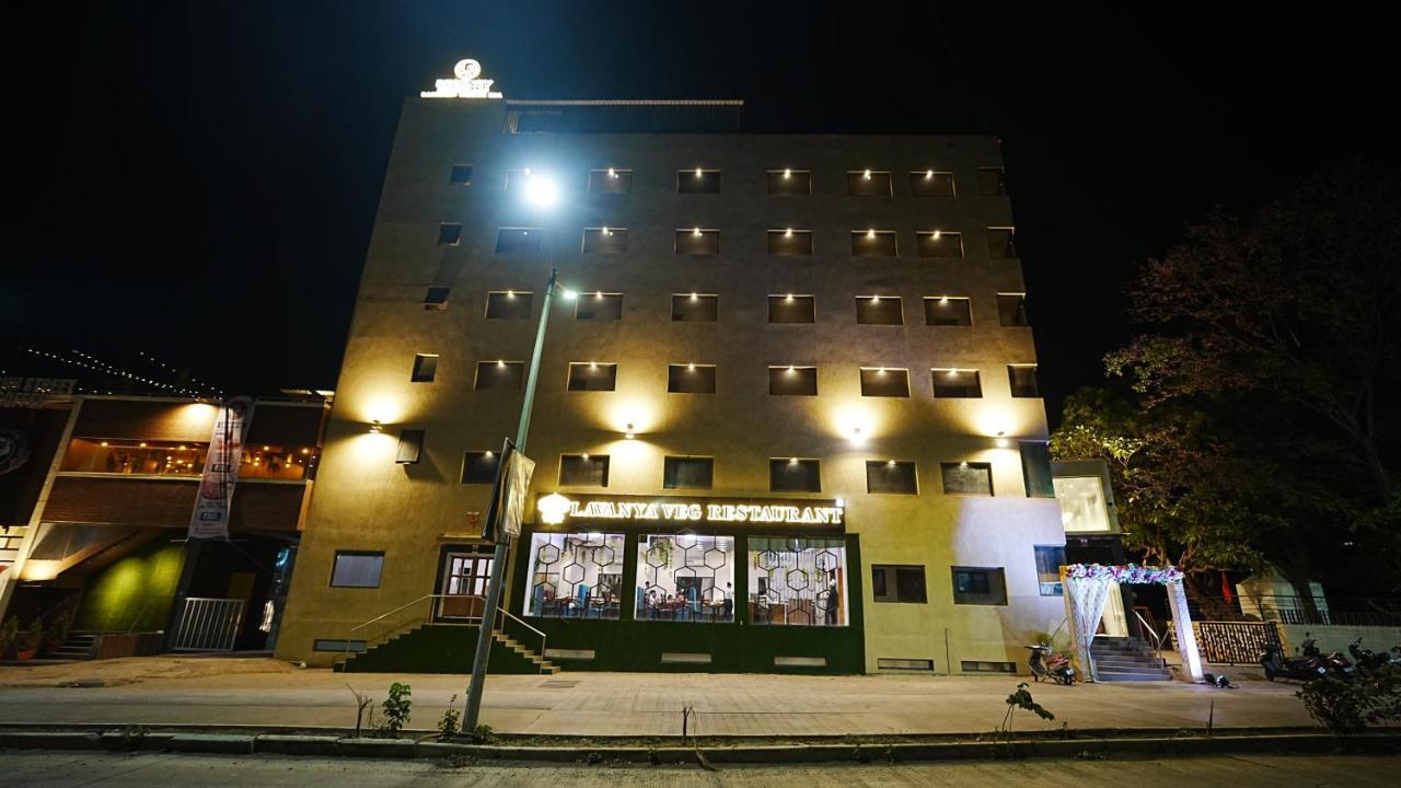 L P Regency, Pune Exterior photo