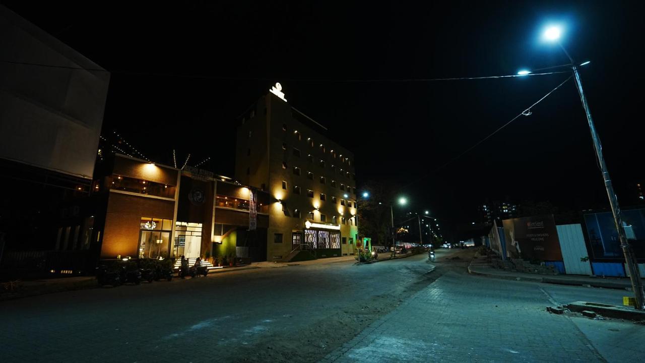 L P Regency, Pune Exterior photo