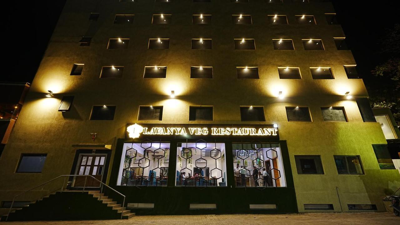 L P Regency, Pune Exterior photo