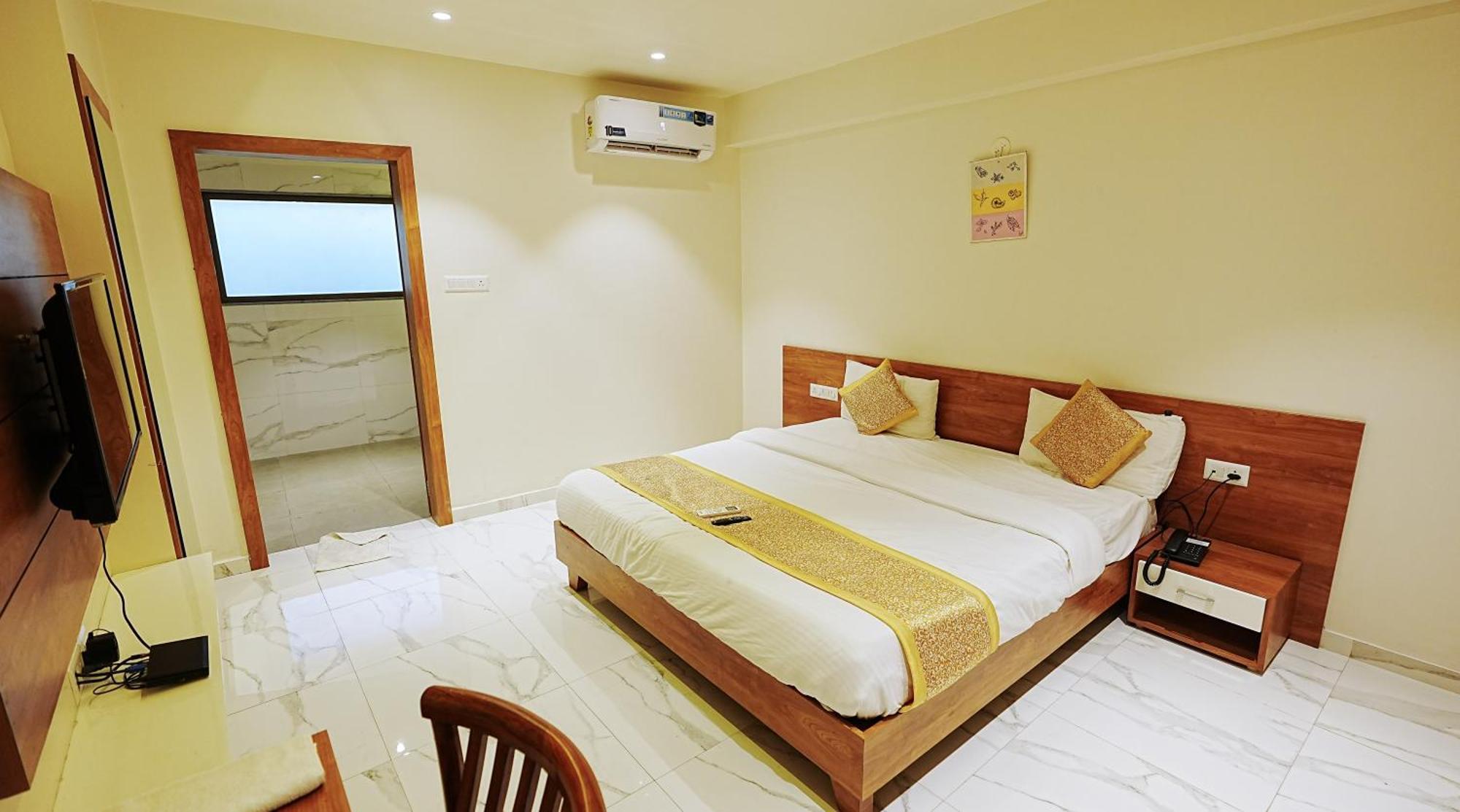 L P Regency, Pune Exterior photo